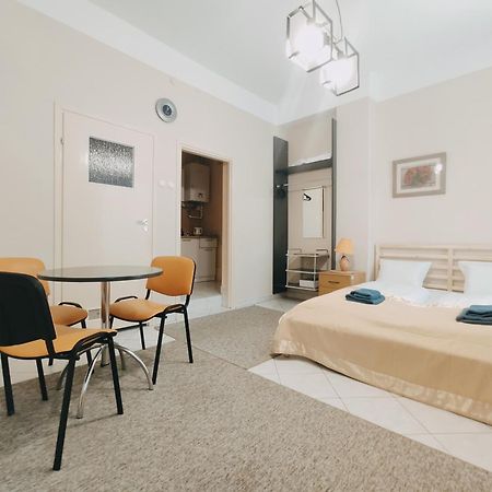 Plac Nowy 8A By Homeprime Krakow Bagian luar foto