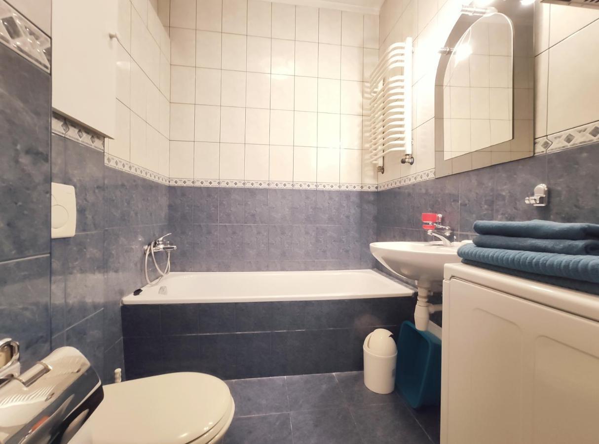 Plac Nowy 8A By Homeprime Krakow Bagian luar foto